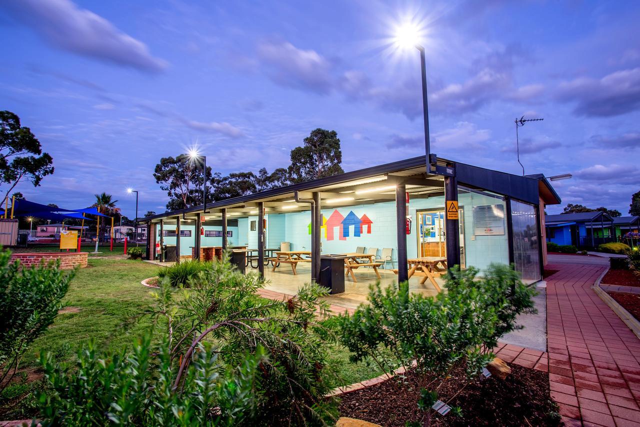 Big4 Bendigo Park Lane Holiday Park ภายนอก รูปภาพ
